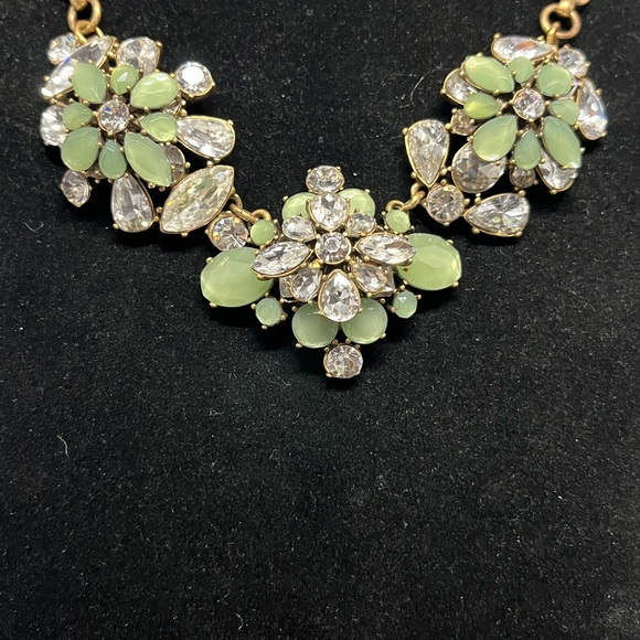 1581 J. Crew Mint Floral Statement Necklace - Picture 3 of 6